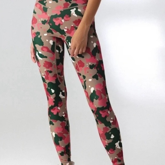 Vitality Balance Athletic Size Medium High-Waisted Ascend Leggings - Picture 2 of 10